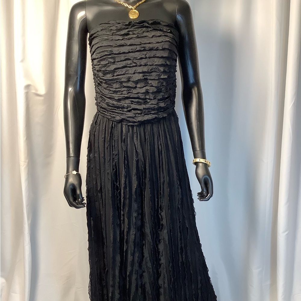 Black Strapless Ruffled Jump Suit - Picture 4 of 4